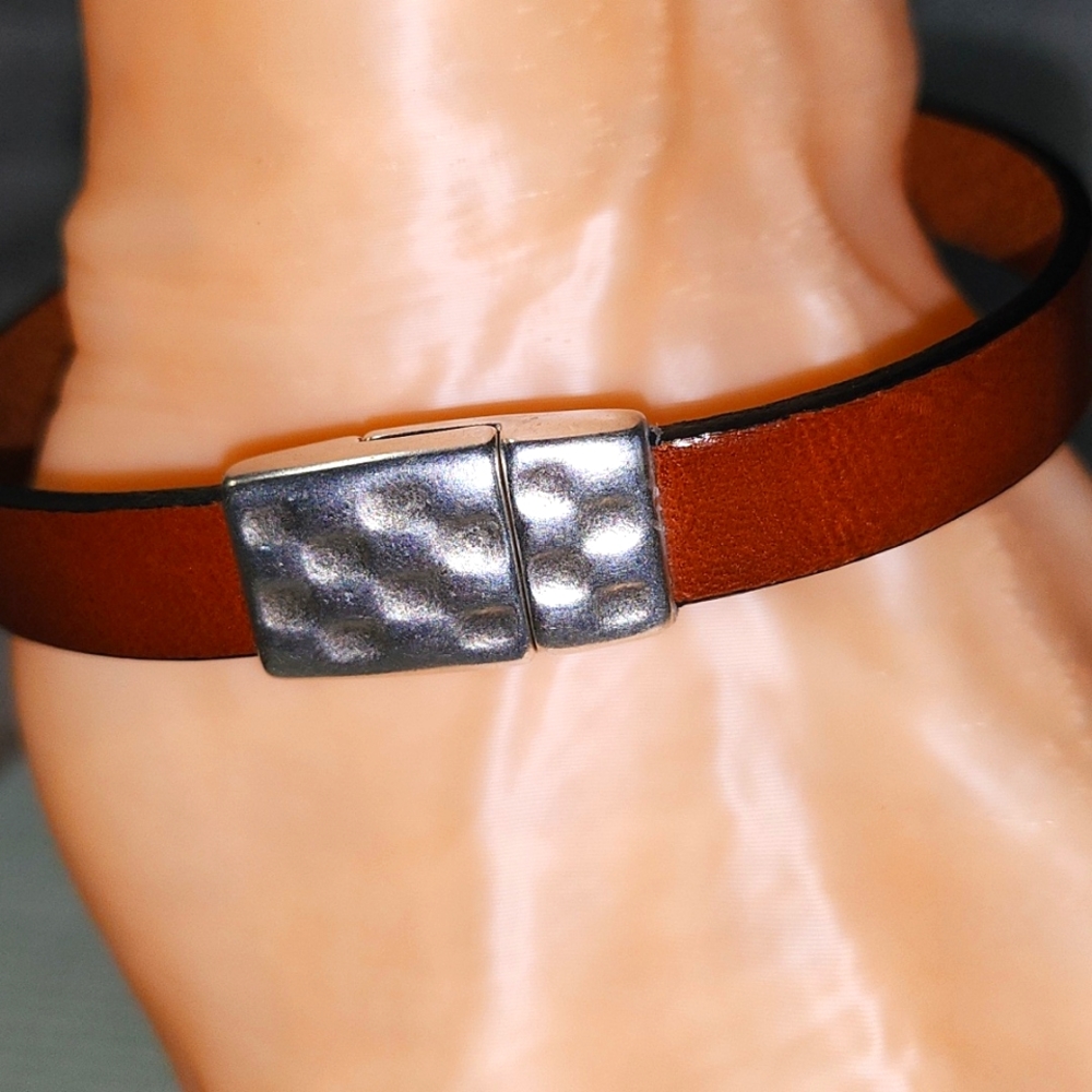 Men's Genuine Leather Bracelet!